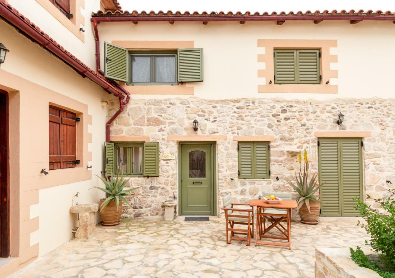 Romantic House Priotissa II Tympaki Exterior photo